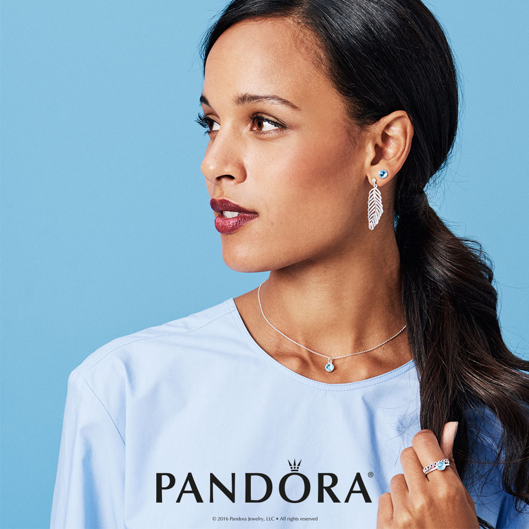 Pandora 2025 march earrings